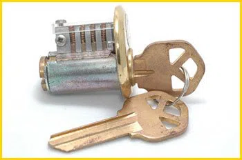 Metro Locksmith Services Palm City, FL 772-232-5240 - 12-rekeying-locks