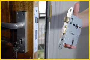 Metro Locksmith Services Palm City, FL 772-232-5240 - 13-lock-replace