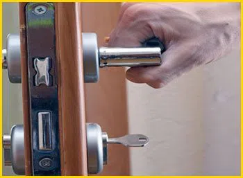 Metro Locksmith Services Palm City, FL 772-232-5240 - 7-lock-installation